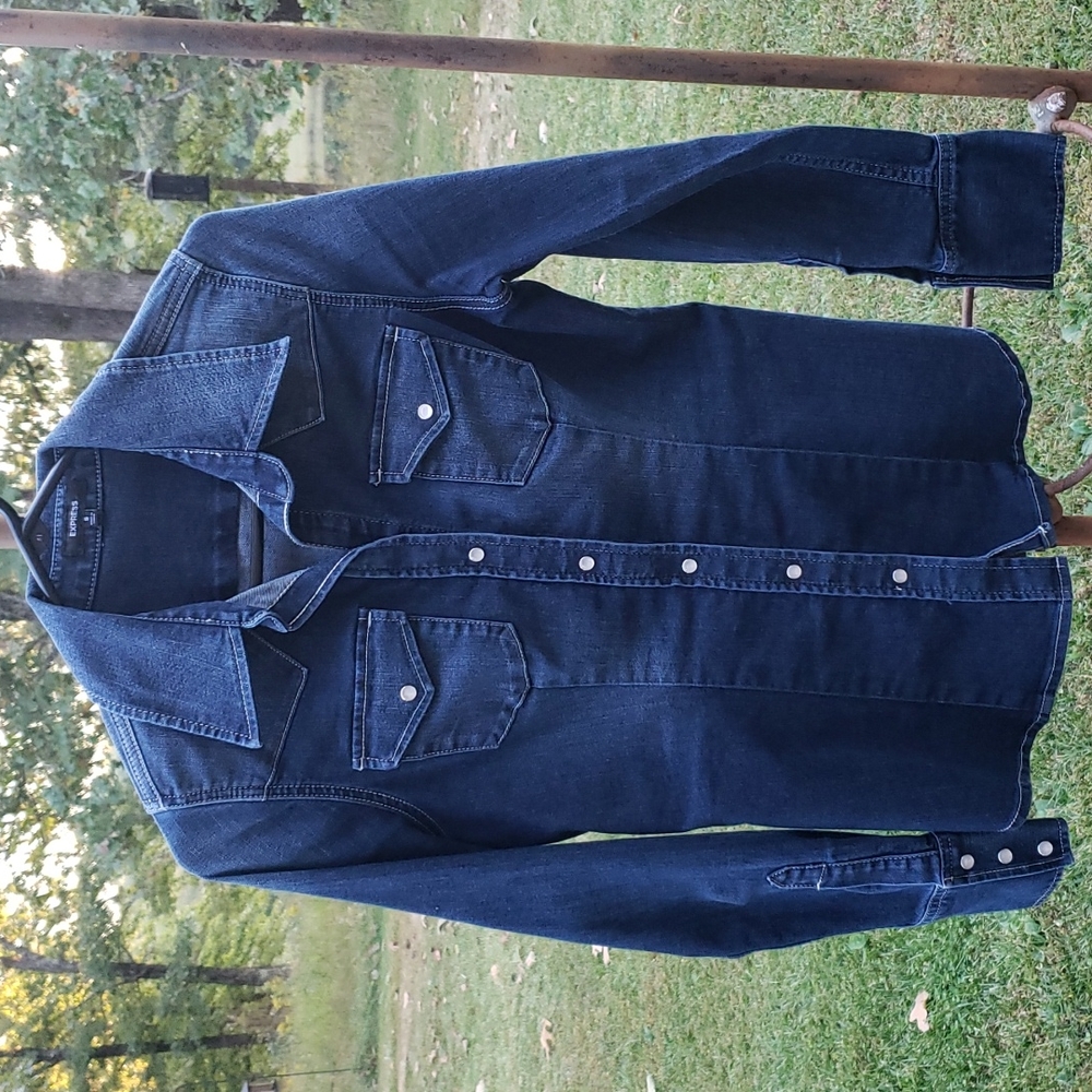 Express Tailored Denim Shirt with Snaps